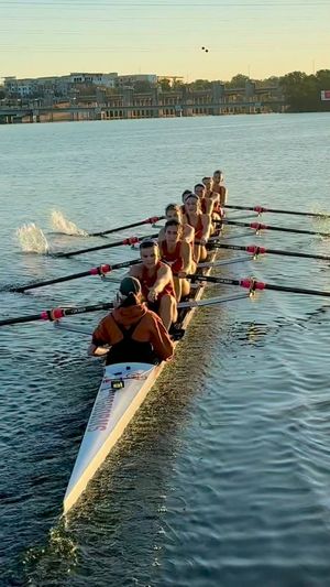 Image post by @texasrowing on Instagram