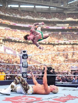 Image post by @thewrestlingclassic on Instagram