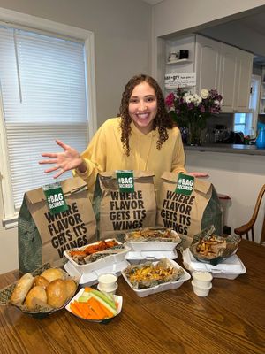 Image post by @wingstop on Twitter