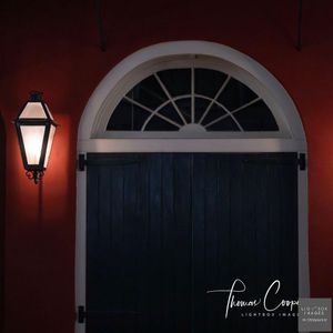 Image post by @lightboximages on Instagram
