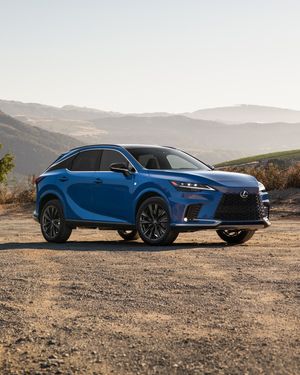 Image post by @discoverlexus on Instagram