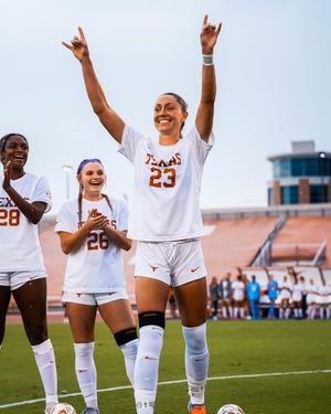 Image post by @texaslonghorns on Instagram