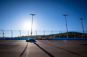 Image post by @erik_jones on Instagram