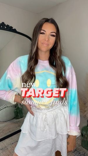 Video post by @sabrinanoellee on Instagram