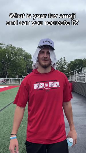 Video post by @semoredhawks on TikTok
