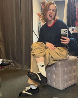 Image post by @billieeilishtours on Instagram