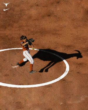Image post by @TexasSoftball on Twitter/X