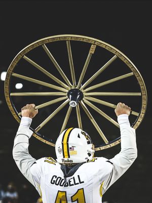 Image post by @kathostetlerphoto on Instagram