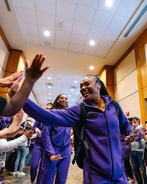 Image post by @tcuwbb on Instagram