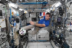 Image post by @thom_astro on Instagram