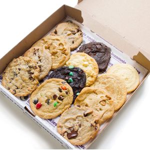 Image post by @insomniacookies on Instagram