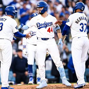 Image post by @losdodgers on Instagram