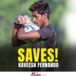 Image post by @thepaparefootball on Facebook