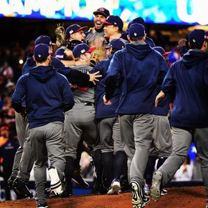 Image post by @mlbonfox on Instagram