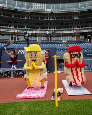 Image post by @clehotdogs on Instagram