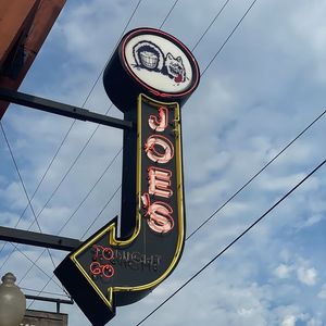 Image post by @eskimojoes on Instagram