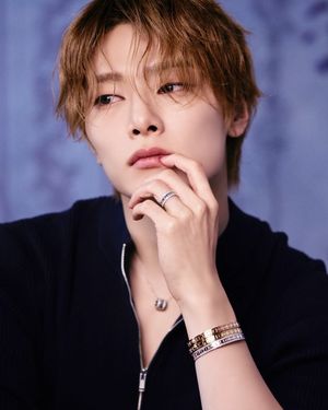 Image post by @harpersbazaarkorea on Instagram