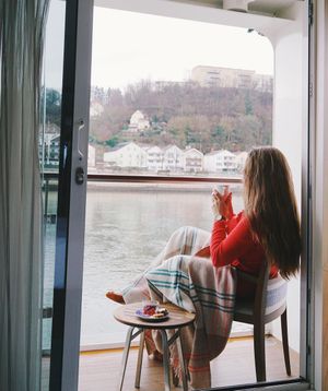 Image post by @kirstenalana on Instagram