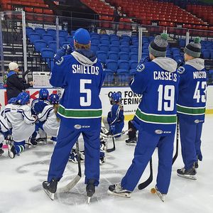 Image post by @uticacomets on Instagram