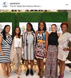 Image post by @angelarye on Instagram