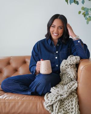 Image post by @ayeshacurry on Instagram