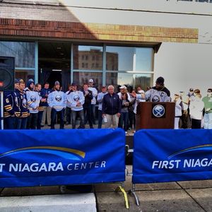 Image post by @buffalosabres on Instagram