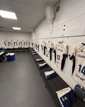 Image post by @bristolbearswomen on Instagram