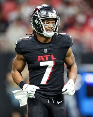 Image post by @thekylecyr on Twitter