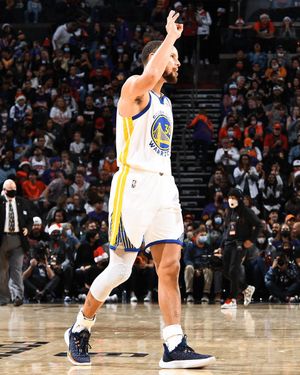 Image post by @warriorsshop on Twitter