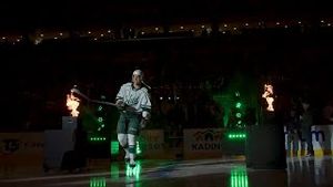 Video post by @Iowa Wild on YouTube