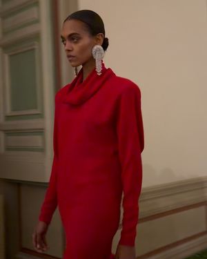 Image post by @vogueitalia on Instagram