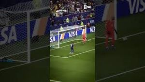 Video post by @foxsports on YouTube
