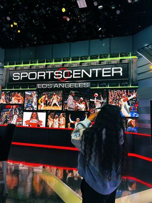 Image post by @kaylenb_13 on Twitter