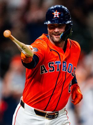 Image post by @astros on Instagram