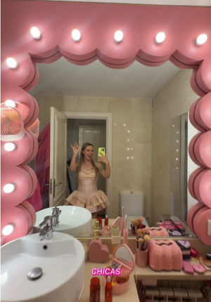 Video post by @samanthacostantini on TikTok