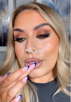 Video post by @beckymorganmakeup on TikTok