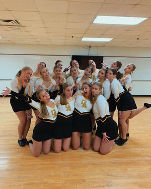 Image post by @gustavusdanceteam on Instagram