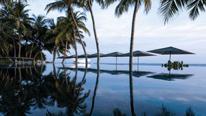Image post by @AvondaleTravel on Facebook