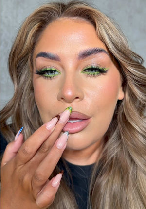 Video post by @beckymorganmakeup on TikTok