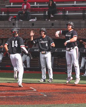 Image post by @gobearcatsbase on Instagram