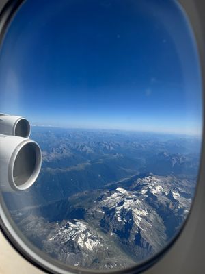 Image post by @acs_aircharter on Instagram