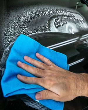 Image post by @meguiars on Instagram