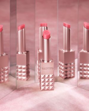 Image post by @valentino.beauty on Instagram