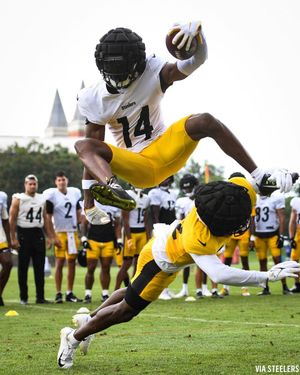 Image post by @nfl on Instagram