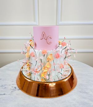 Image post by @rr_cakedesigners on Instagram