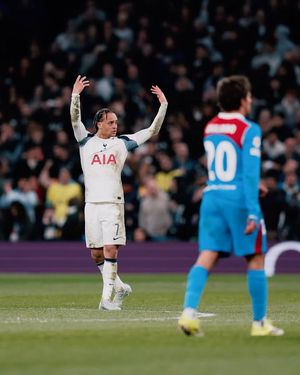 Image post by @TottenhamHotspur on Facebook