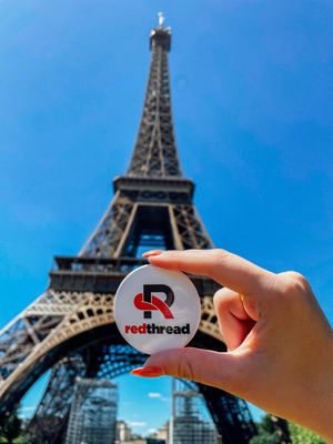 Image post by @redthreadads on Twitter
