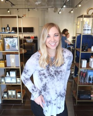 Image post by @gwynnemimssalon on Instagram