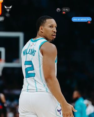 Image post by @hornets on Instagram