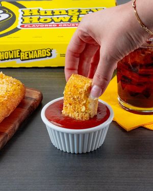 Image post by @hungryhowies on Instagram